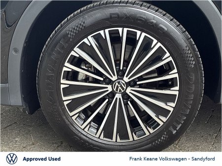 2025 Volkswagen Tiguan - photo 9