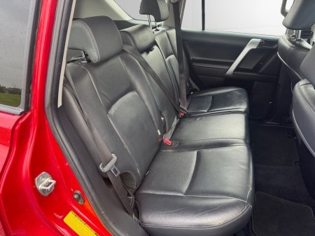 2016 Toyota Land Cruiser - photo 16