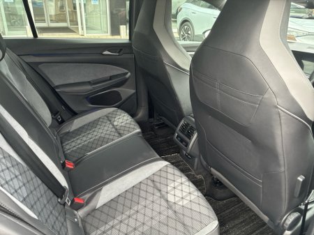 2021 Volkswagen Golf - photo 10
