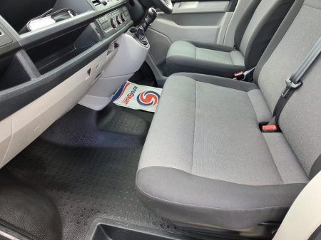 2020 Volkswagen Transporter - photo 6