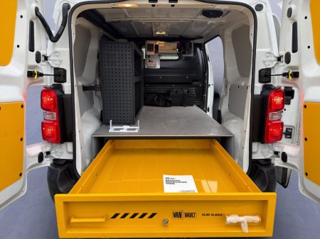 2022 Toyota Proace - photo 16
