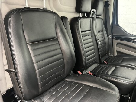 2022 Ford Transit Custom - photo 9