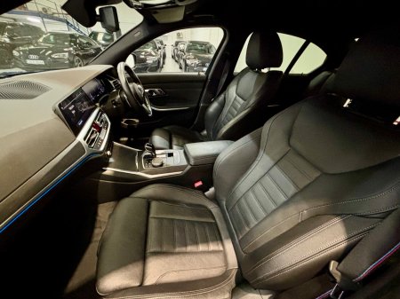 2022 BMW 3-Series - photo 12