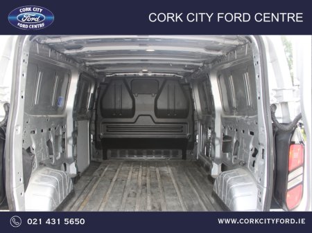 2025 Ford Transit Custom - photo 18