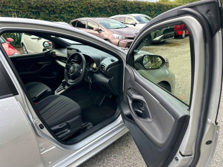 2020 Toyota Yaris - photo 15