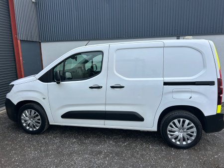 2020 Peugeot Partner - photo 8