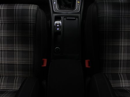 2017 Volkswagen Golf - photo 25