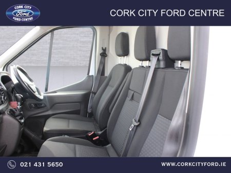 2021 Ford Transit - photo 10