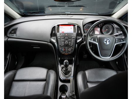 2018 Vauxhall Astra - photo 11