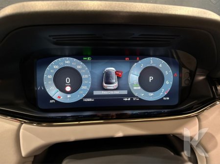 2025 Land Rover Range Rover Evoque - photo 24