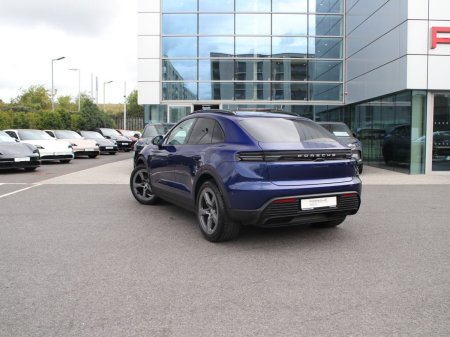 2026 Porsche Macan - photo 2