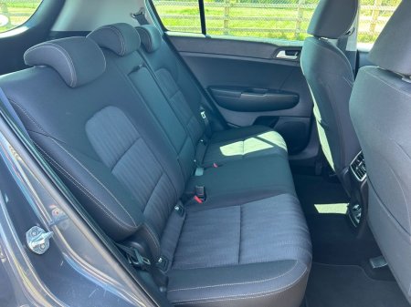 2020 Kia Sportage - photo 11