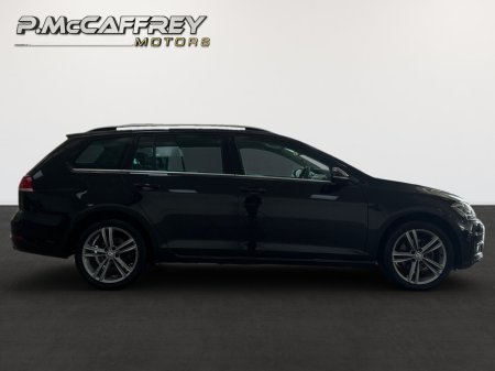 2020 Volkswagen Golf - photo 4