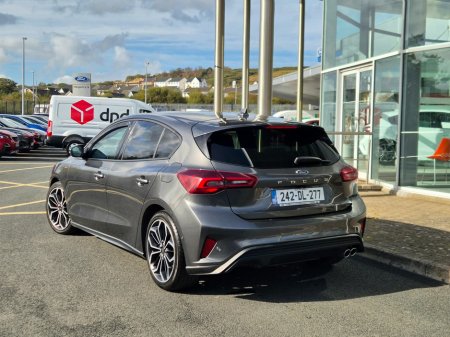 2024 Ford Focus - photo 2