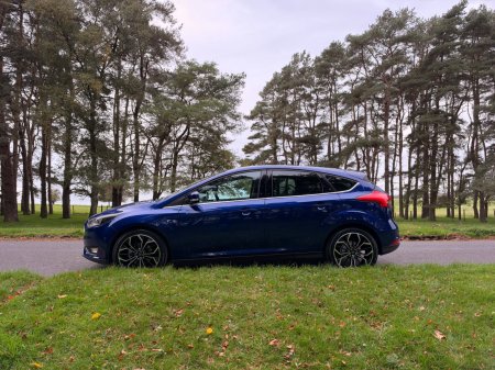 2016 Ford Focus - photo 4