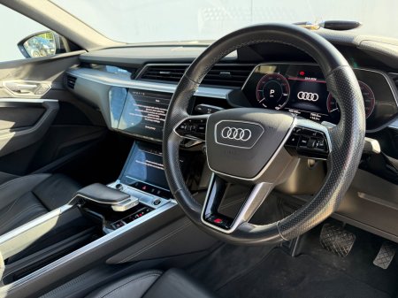 2023 Audi e-tron - photo 13