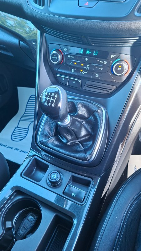 2017 Ford EcoSport - photo 23