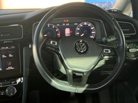 2018 Volkswagen Golf - photo 12