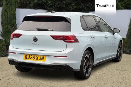 2026 Volkswagen Golf - photo 4