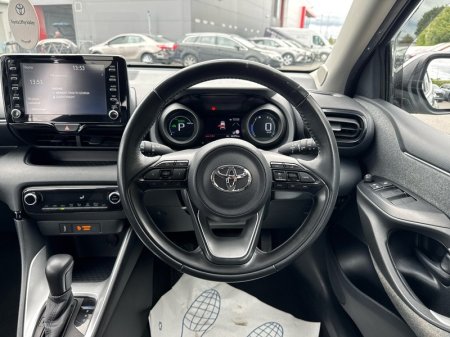 2021 Toyota Yaris - photo 9