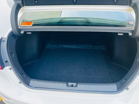 2020 Honda Insight - photo 12
