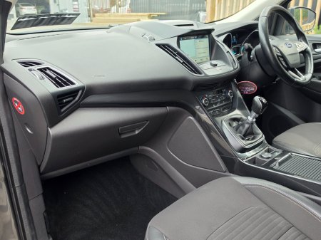 2017 Ford Kuga - photo 11