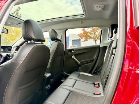 2017 Peugeot 2008 - photo 17