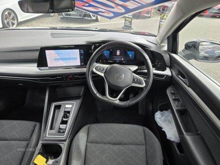 2023 Volkswagen Golf - photo 10