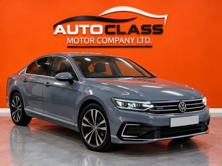 2022 Volkswagen Passat GTE DSG