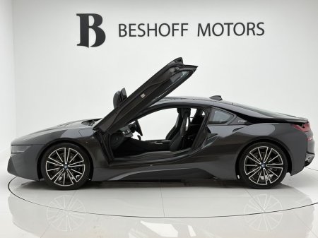 2020 BMW i8 - photo 2