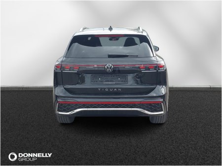 2025 Volkswagen Tiguan - photo 12