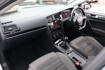 2018 Volkswagen Golf - photo 26