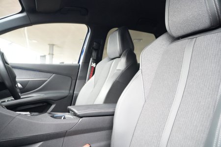 2020 Peugeot 3008 - photo 20