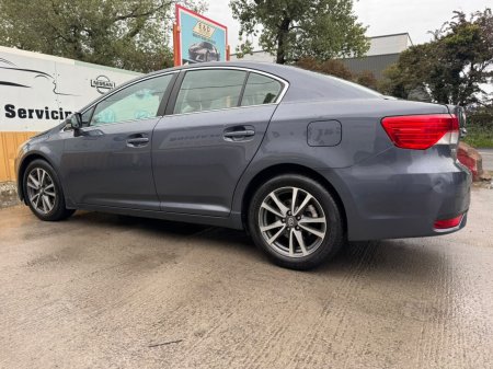 2013 Toyota Avensis - photo 8
