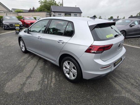 2022 Volkswagen Golf - photo 3