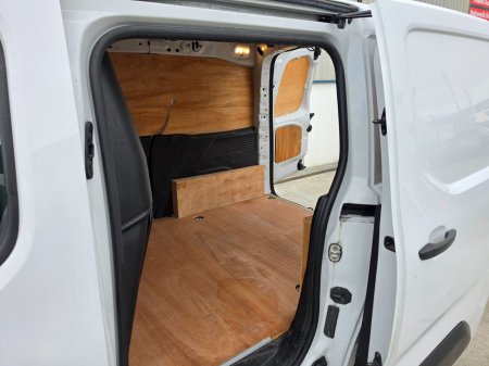 2023 Citroen Berlingo - photo 21