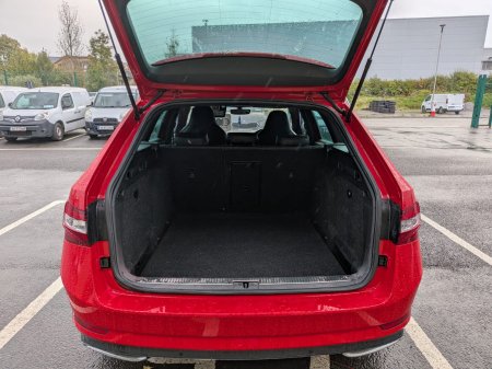 2018 Skoda Superb - photo 7