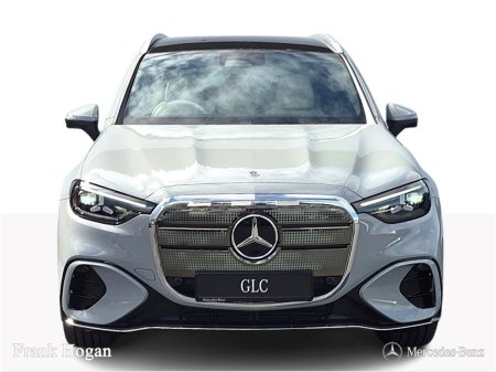 2027 Mercedes-Benz GLC - photo 7
