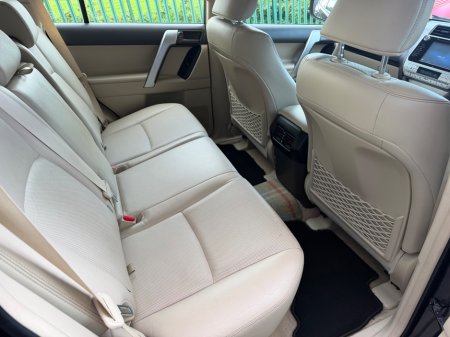 2018 Toyota Land Cruiser - photo 10