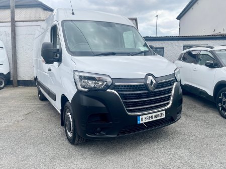 2022 Renault Master