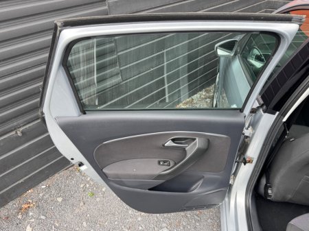 2015 Volkswagen Polo - photo 17