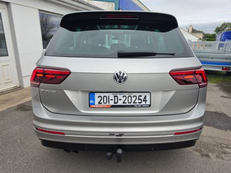 2020 Volkswagen Tiguan - photo 8