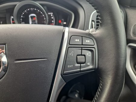 2018 Volvo V40 - photo 26