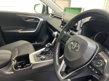 2022 Toyota RAV4 - photo 10