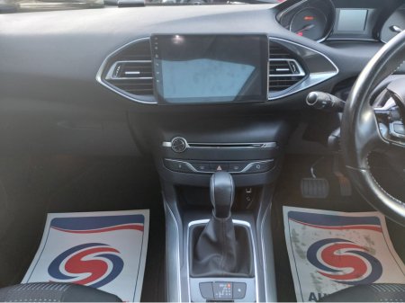 2016 Peugeot 308 - photo 16
