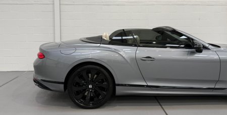 2026 Bentley Continental - photo 13