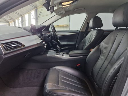 2019 BMW 5-Series - photo 20
