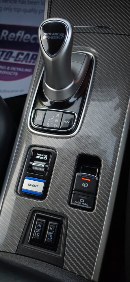 2019 Mitsubishi Outlander - photo 16