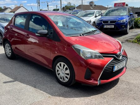 2015 Toyota Yaris - photo 14