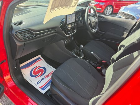 2021 Ford Fiesta - photo 12